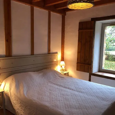 Familial Restaure En Pleine Nature Avec Terrasse, Proche Foret, Ideal Pour Groupes Et Pmr - Fr-1-410-255 Chemire-en-Charnie