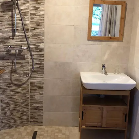 Familial Restaure En Pleine Nature Avec Terrasse, Proche Foret, Ideal Pour Groupes Et Pmr - Fr-1-410-255 Chemire-en-Charnie