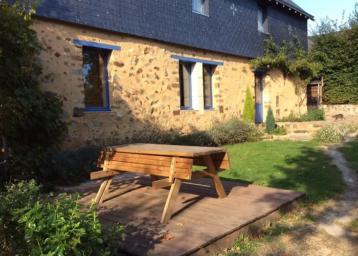 Familial Restaure En Pleine Nature Avec Terrasse, Proche Foret, Ideal Pour Groupes Et Pmr - Fr-1-410-255 *