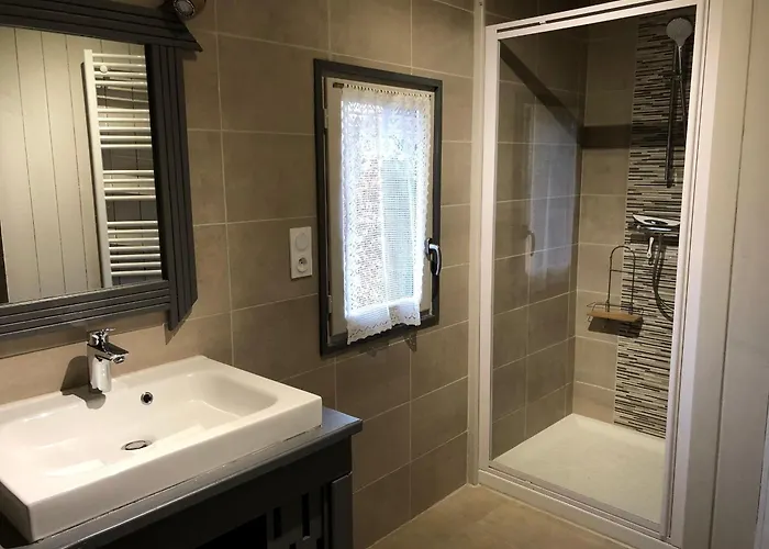 Familial Restaure En Pleine Nature Avec Terrasse, Proche Foret, Ideal Pour Groupes Et Pmr - Fr-1-410-255 Chemiré-en-Charnie